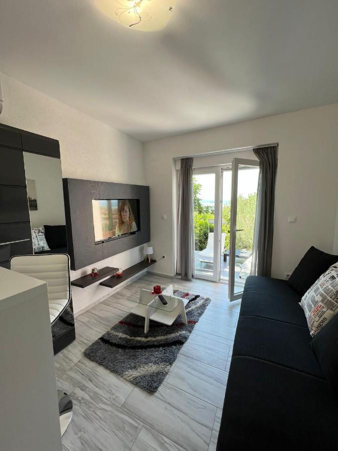 Doka Apartment Crikvenica Bagian luar foto